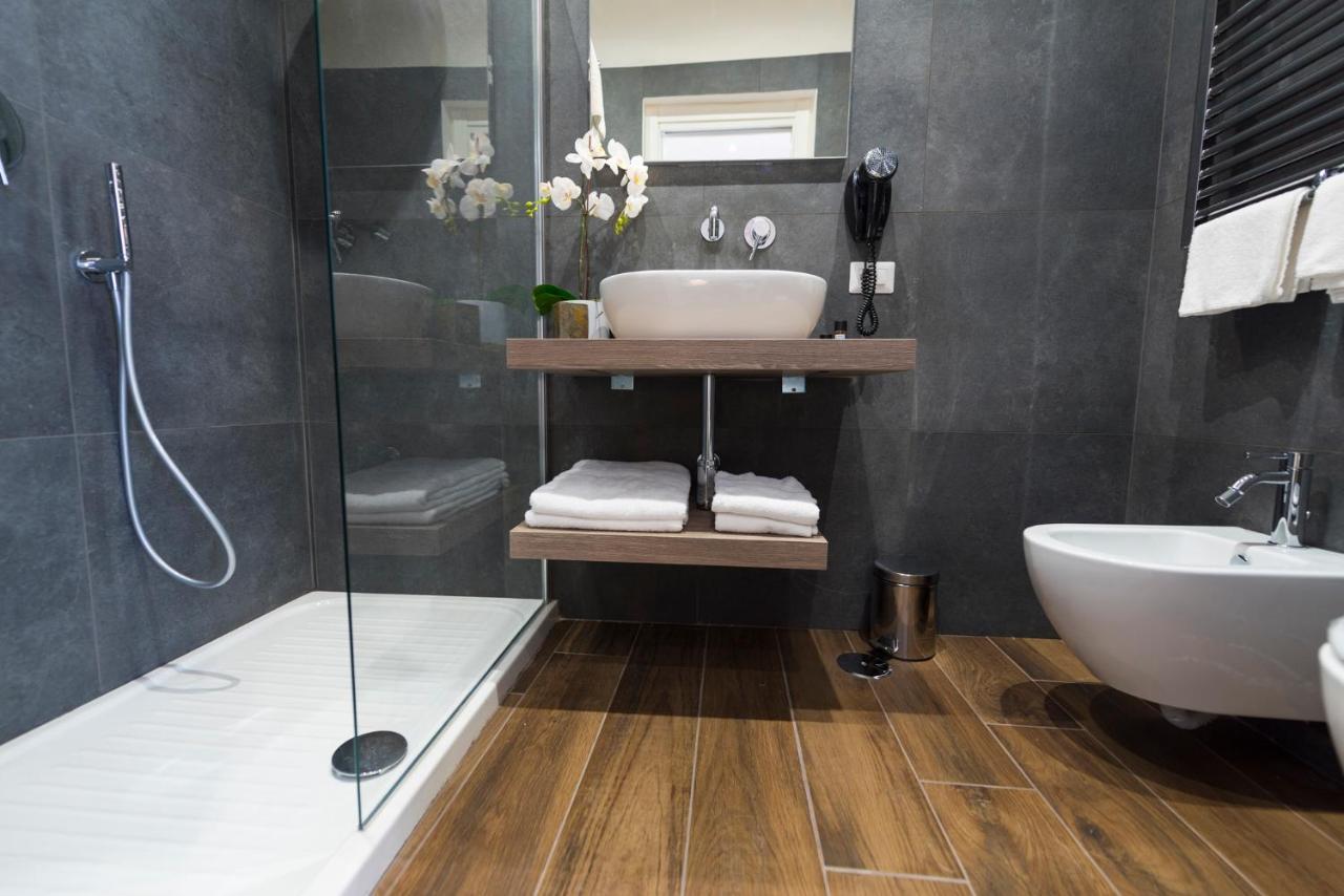 Rent Rooms Trastevere Рим Екстер'єр фото