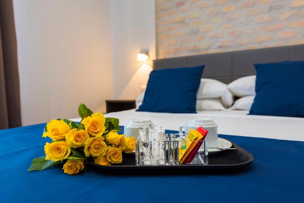 Rent Rooms Trastevere Рим Екстер'єр фото