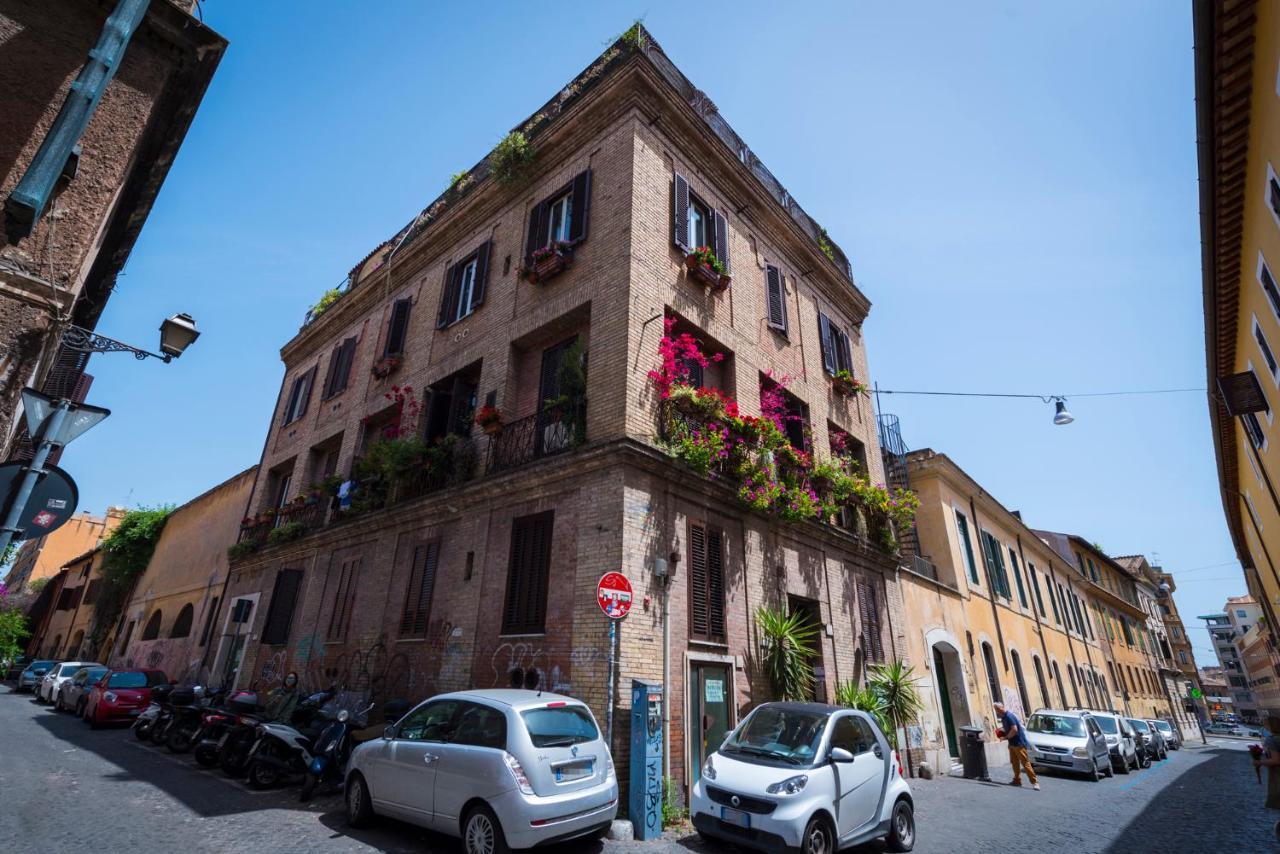 Rent Rooms Trastevere Рим Екстер'єр фото